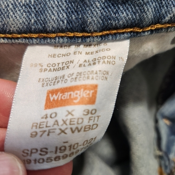 NWT Wrangler Men's Jeans Relaxed Fit Flex Fit, sz 40 - Picture 5 of 6